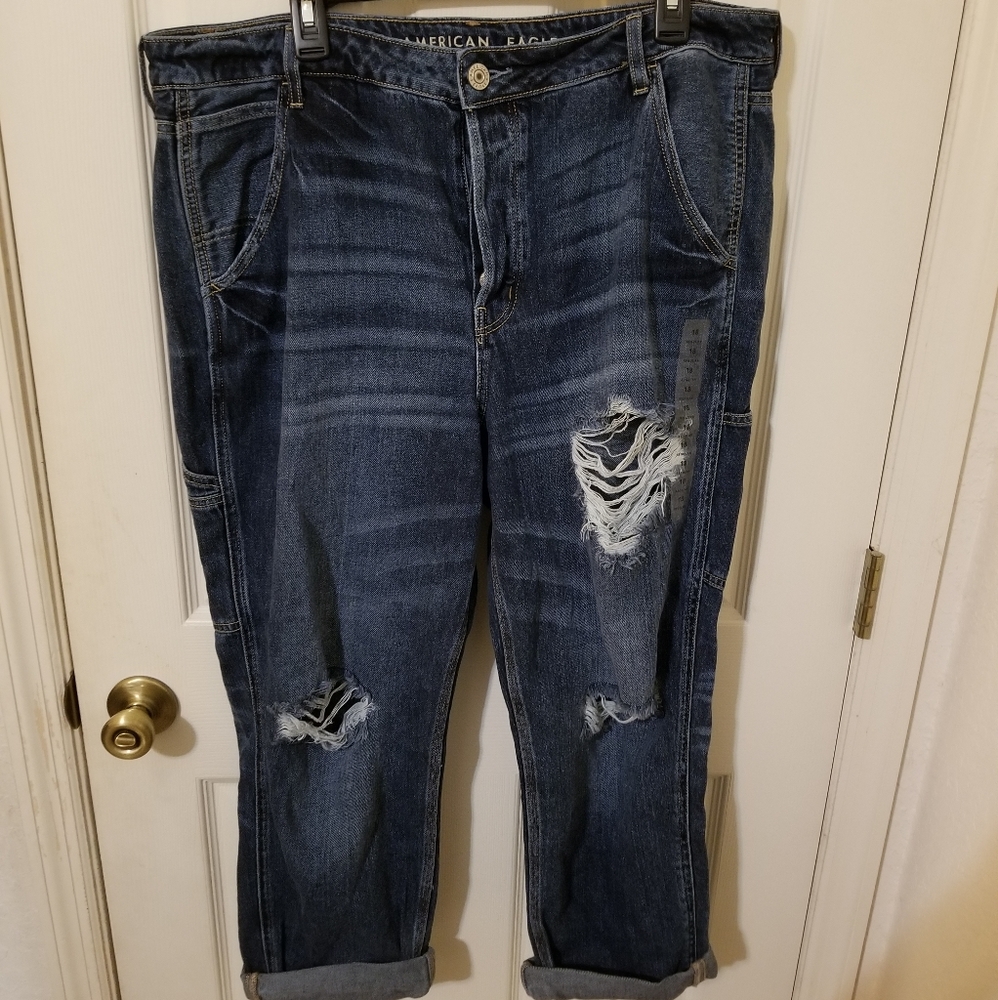 American Eagle Tomgirl Jeans